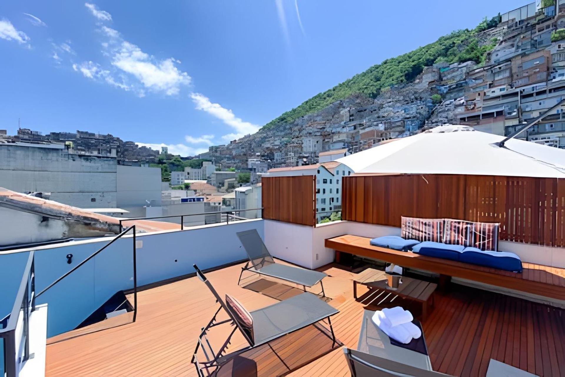 Apartamento Cobertura Com Deck Alugar Ate 8 Pessoas Em Copacabana *