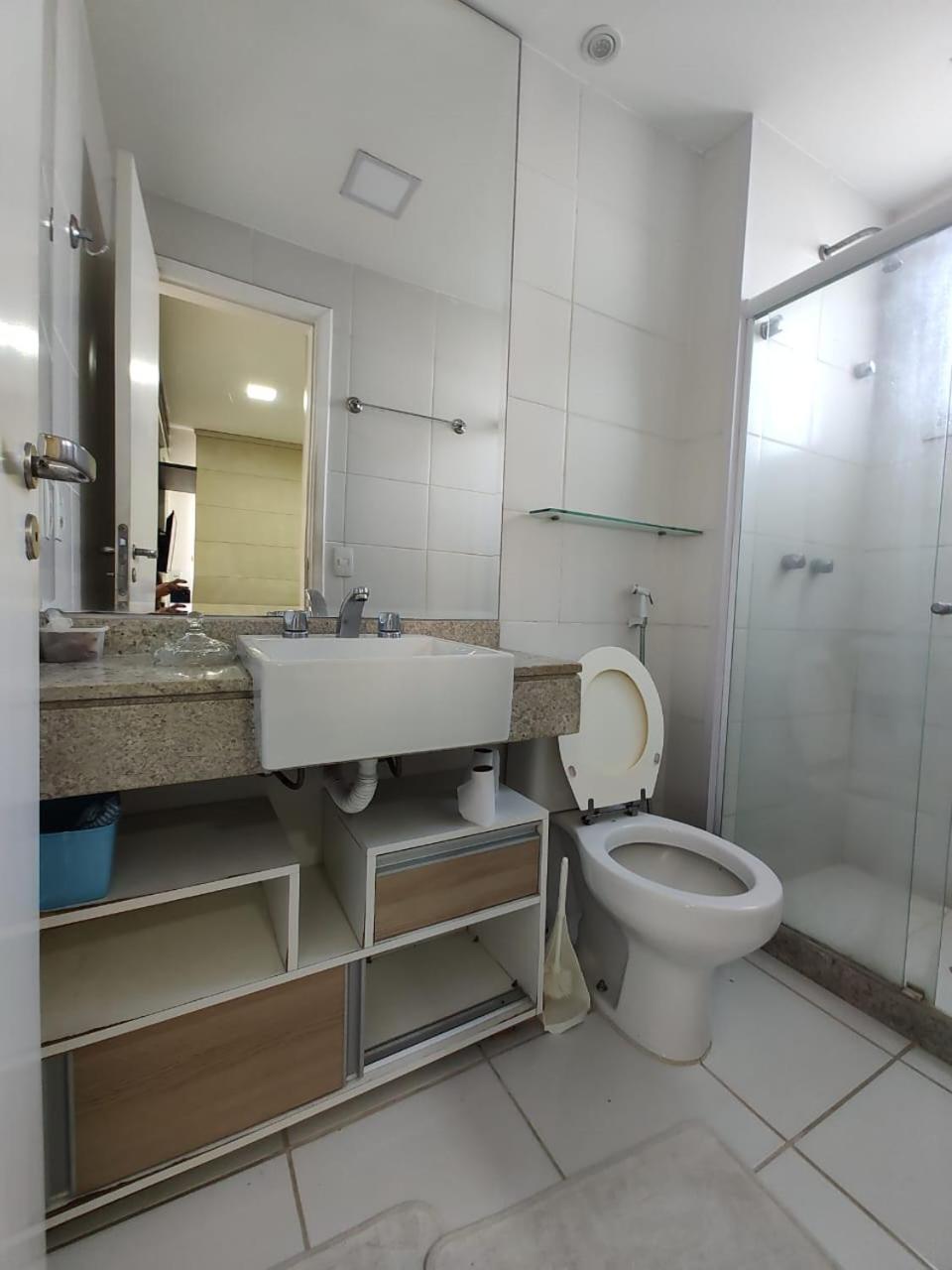 Apartamento Locacao Em Frente Ao Projac - Mobiliado - Disponivel Contrato Anual Ou Temporada Rio de Janeiro