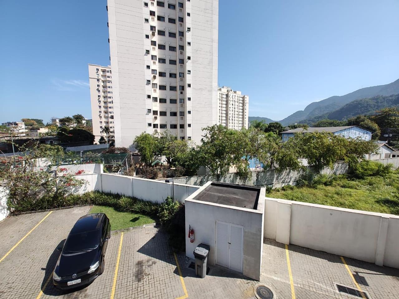 Apartamento Locacao Em Frente Ao Projac - Mobiliado - Disponivel Contrato Anual Ou Temporada *
