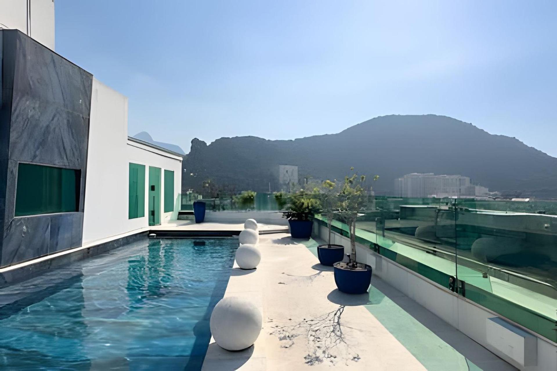 Apartamento Hr.360 - Cobertura Com Piscina E 5 Alugar Em Copacabana