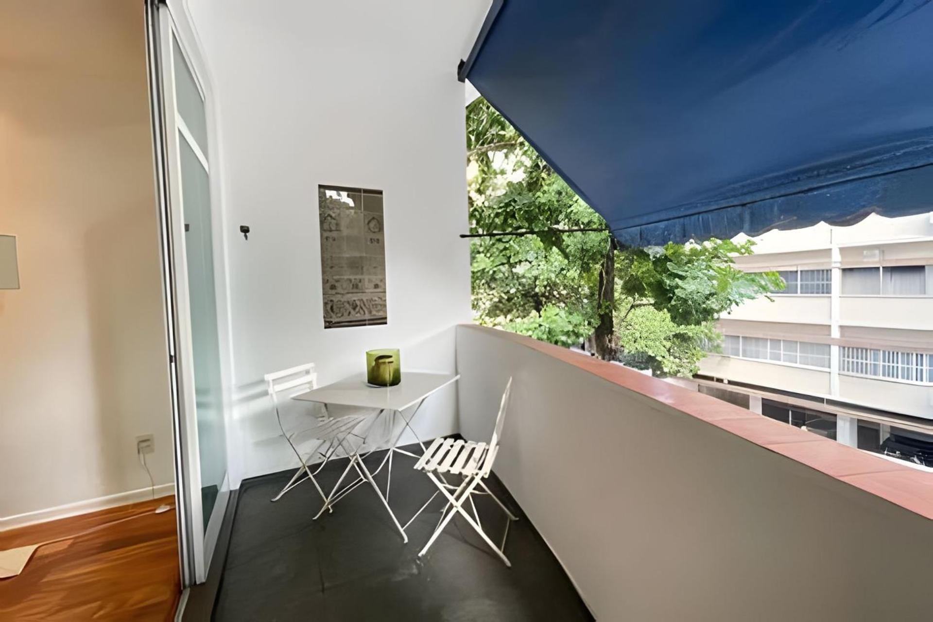 Predio Vinicius De Moraes Apartamento *