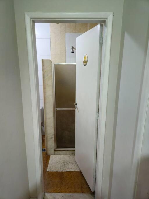 Apto Completo Em Copacabana Apartamento