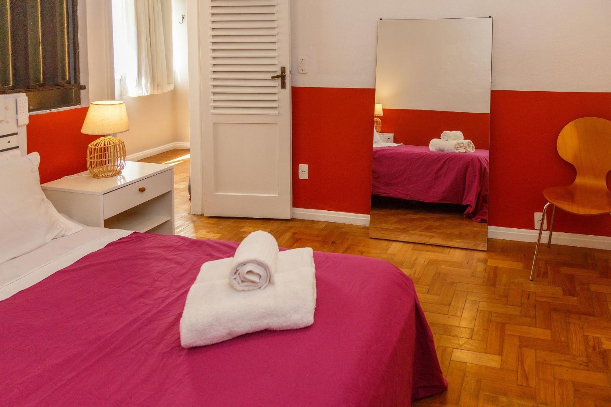 Jump In Bed Ipanema 19 - Praça General Osorio *
