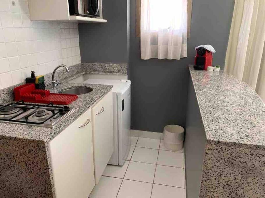 Copacabana - Flat Com Servico E Garagem Apartamento