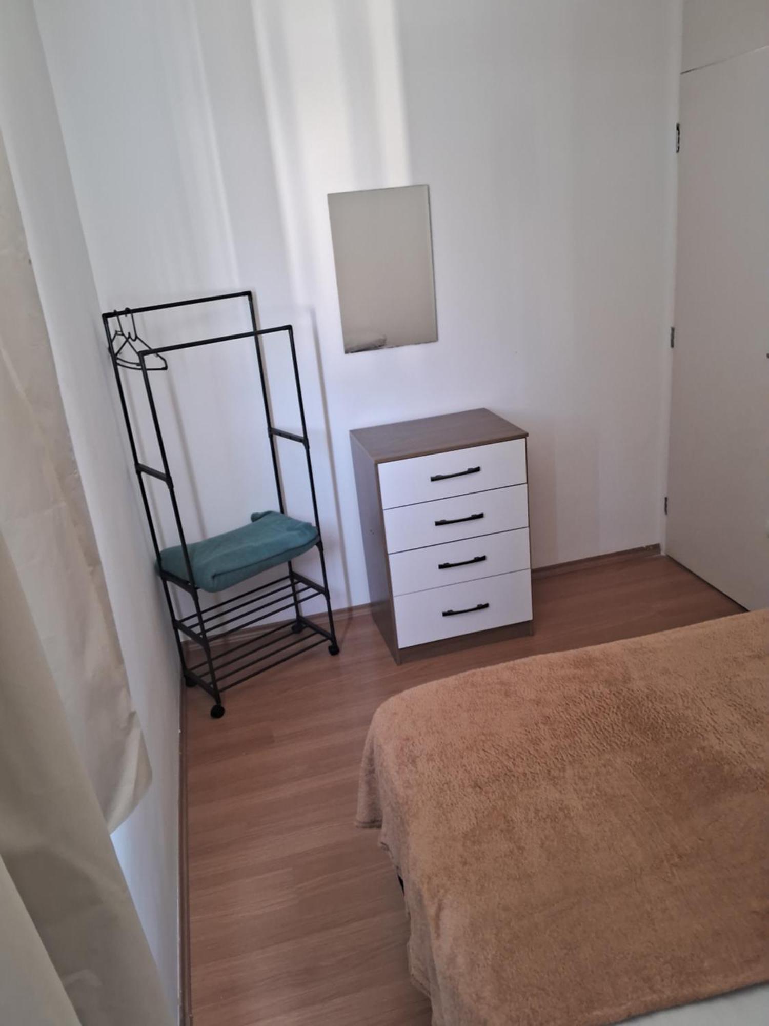 Apartamento Apto Oeste Simples Santa Cruz Rio de Janeiro