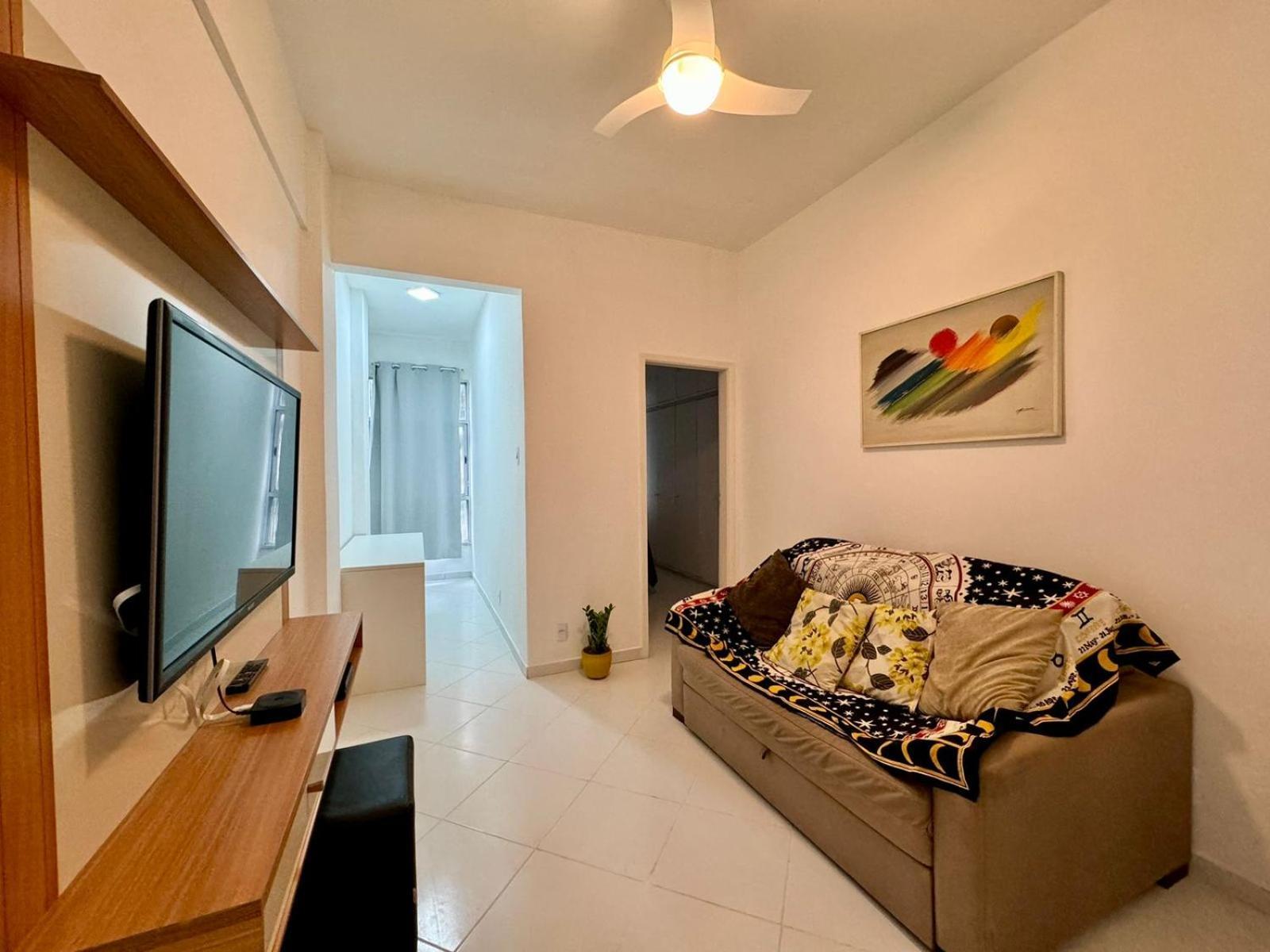 Confortavel 01 Dormitorio - Praia Copacabana Posto 6 *
