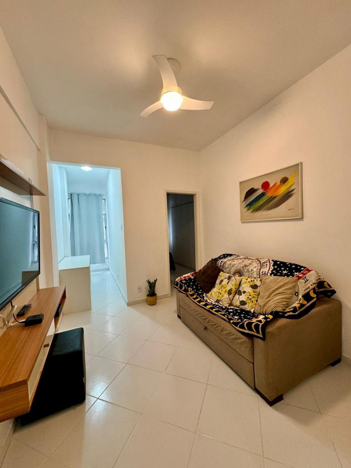 Confortavel 01 Dormitorio - Praia Copacabana Posto 6 *