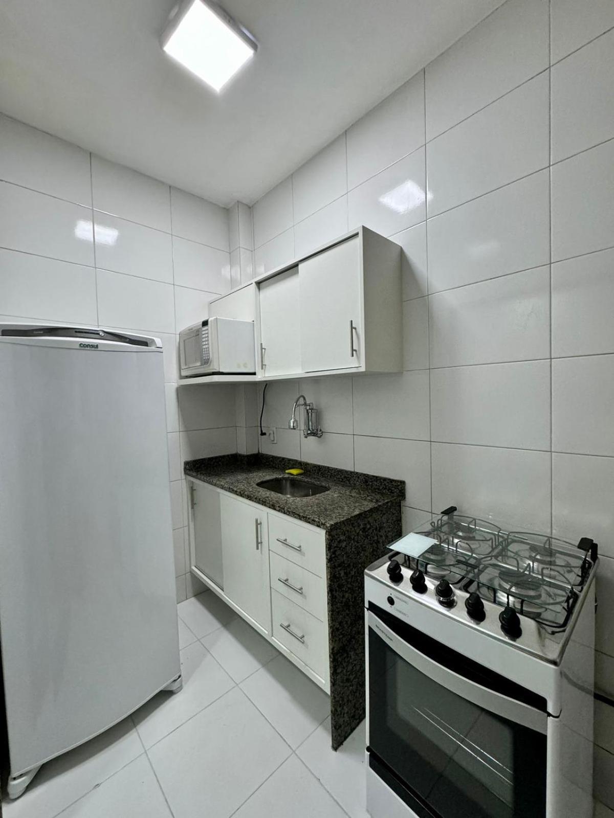 Confortavel 01 Dormitorio - Praia Copacabana Posto 6 Apartamento