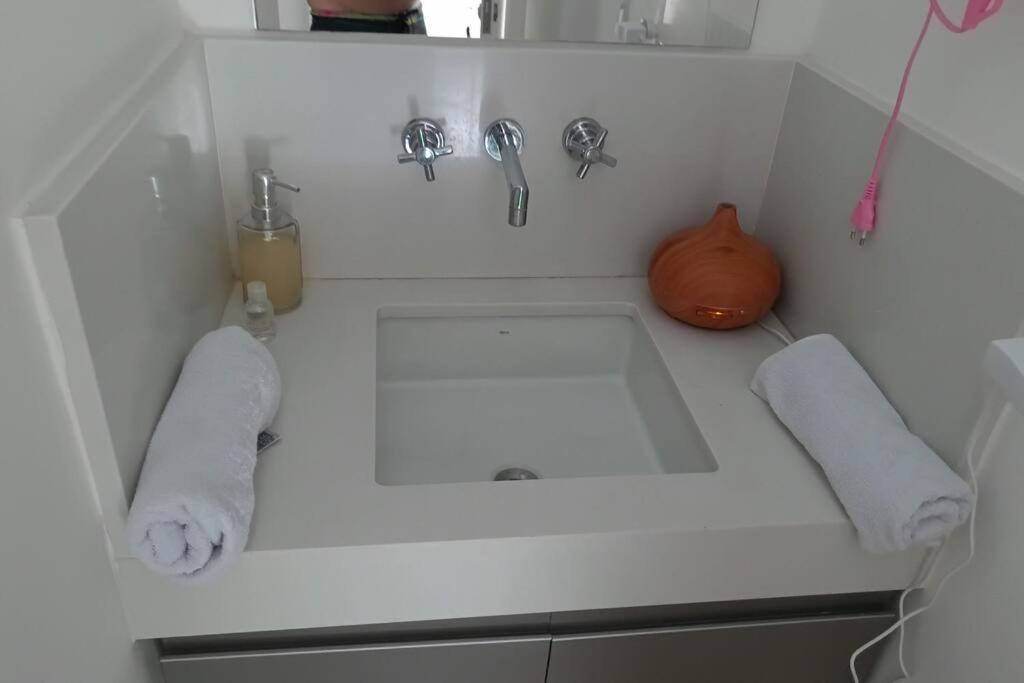 Loft Encantador Moderno Com Varanda Em Copacabana Apartamento *