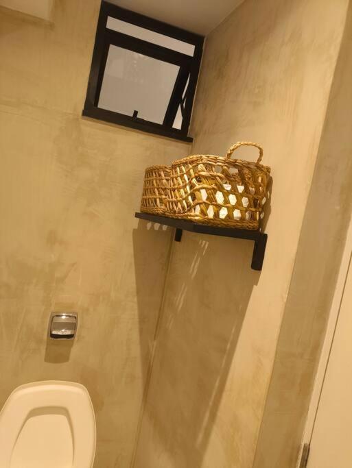 Apartamento Loft Encantador Moderno Com Varanda Em Copacabana