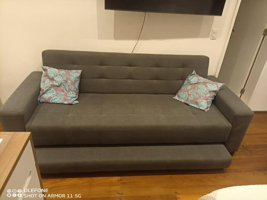 Loft Encantador Moderno Com Varanda Em Copacabana *