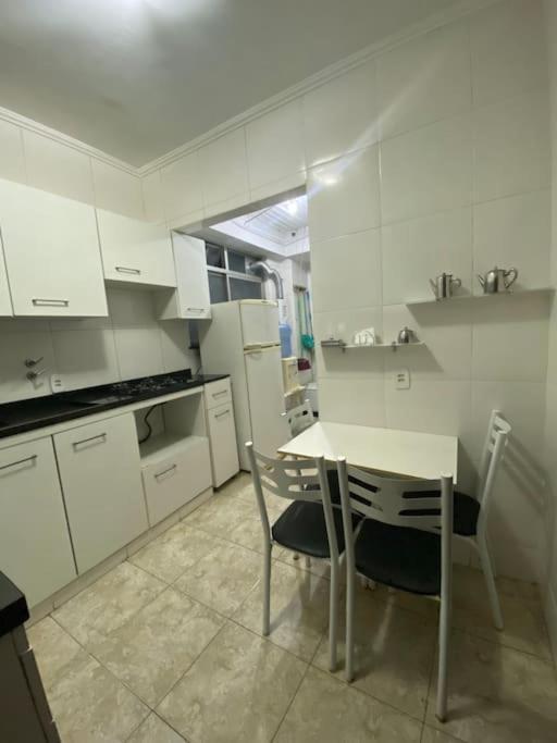 Copacabana Ipanema Elegante Confortavel E Bem Localizado Apartamento *