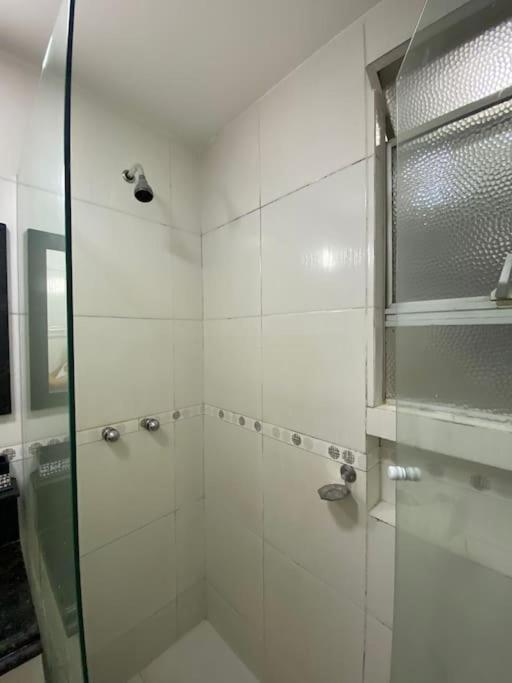 Copacabana Ipanema Elegante Confortavel E Bem Localizado Apartamento *