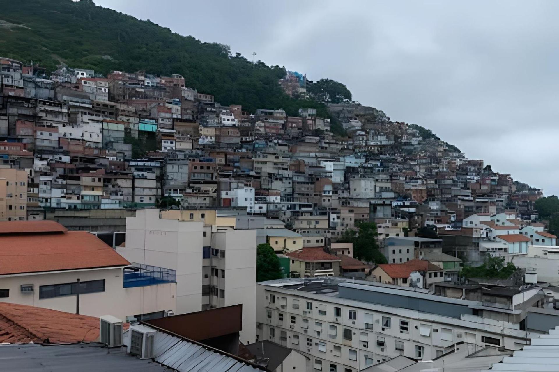 Favela Experience Copacabana - Com Ar E Lavanderia