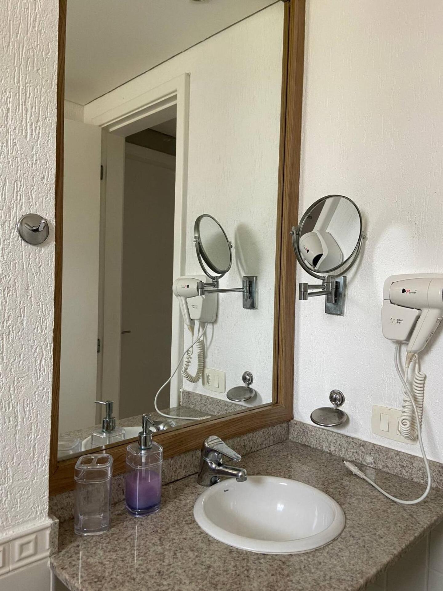 Cobertura Com Hidro, Garagem, Academia E Portaria 24 - Arpoador Apartamento
