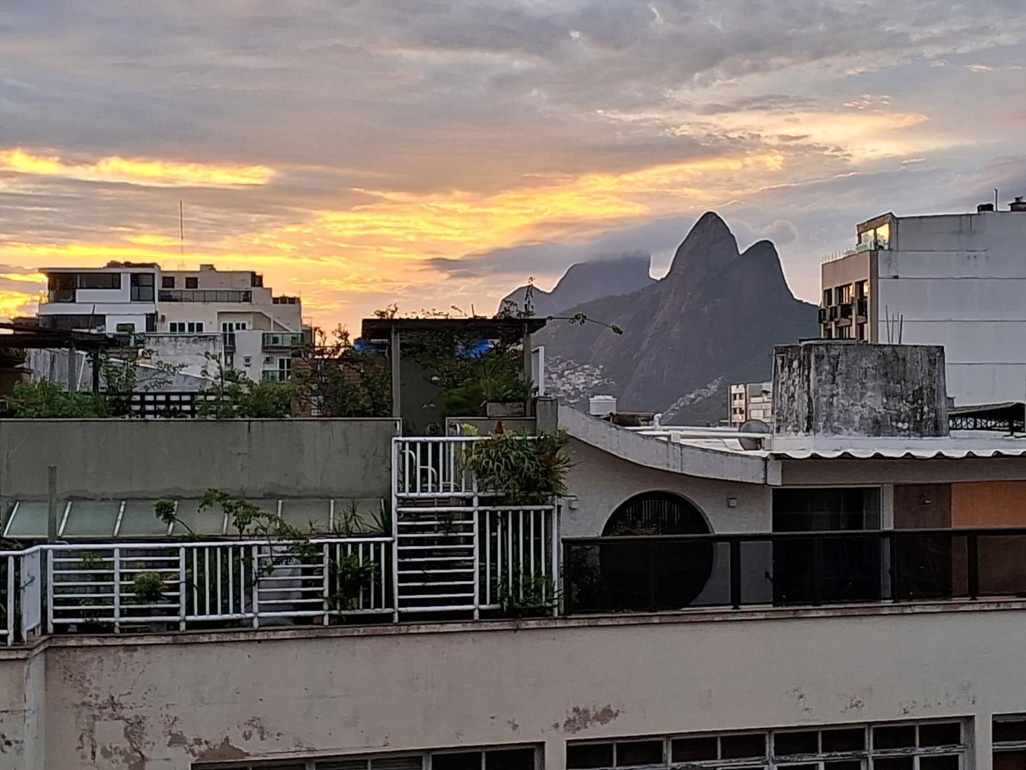 Apartamento Arpoador Vista Pedra Da Gavea 2 Irmaos Ipanema E Mar *