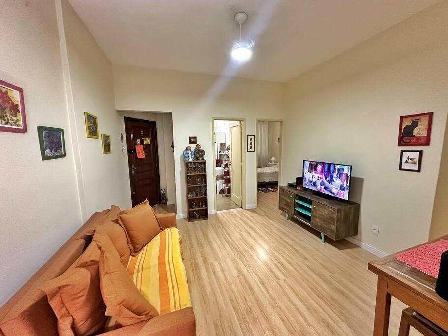 Apartamento Hius 502 - 300m Da Rio de Janeiro