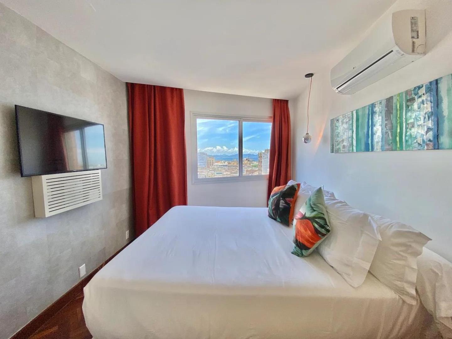 Apartamento Cobertura Duplex Com Piscina Alugar Em Copacabana Com 3 *