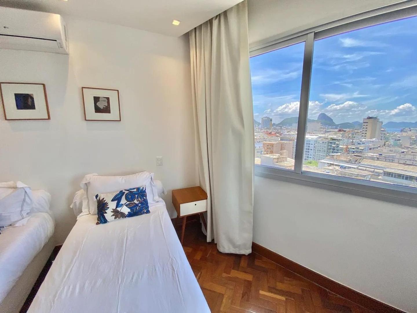 Cobertura Duplex Com Piscina Alugar Em Copacabana Com 3