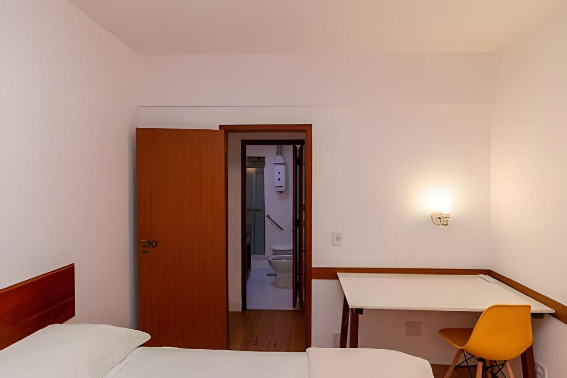 Apto Completo A 1km Do Pao De Acucar Com Garagem Apartment *