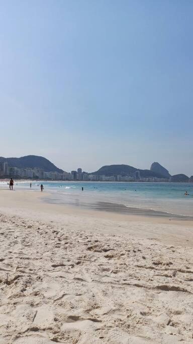 Apartamento Estiloso Reformado Em Copacabana *