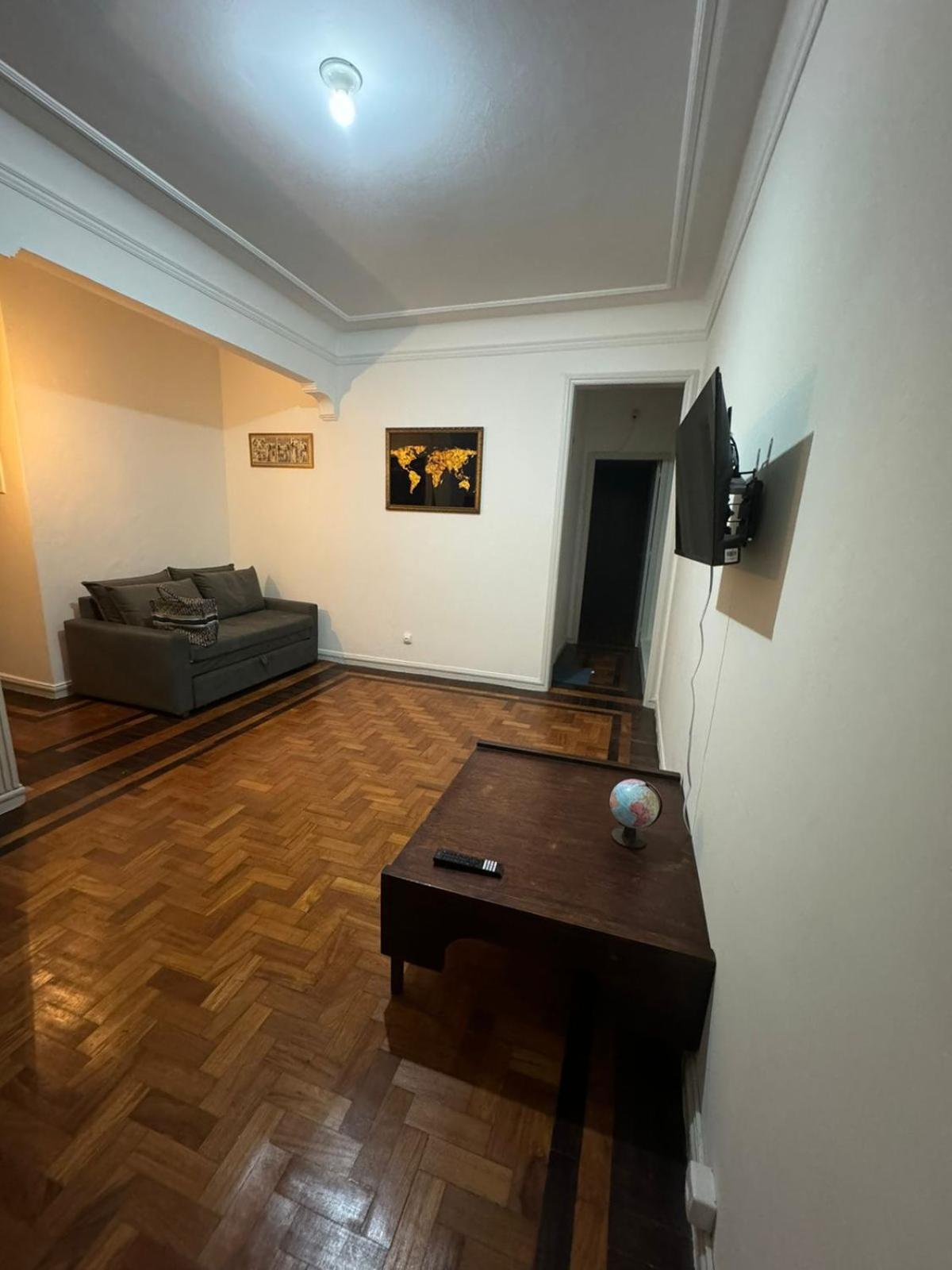 Ap Ao Lado De Copacabana Palace