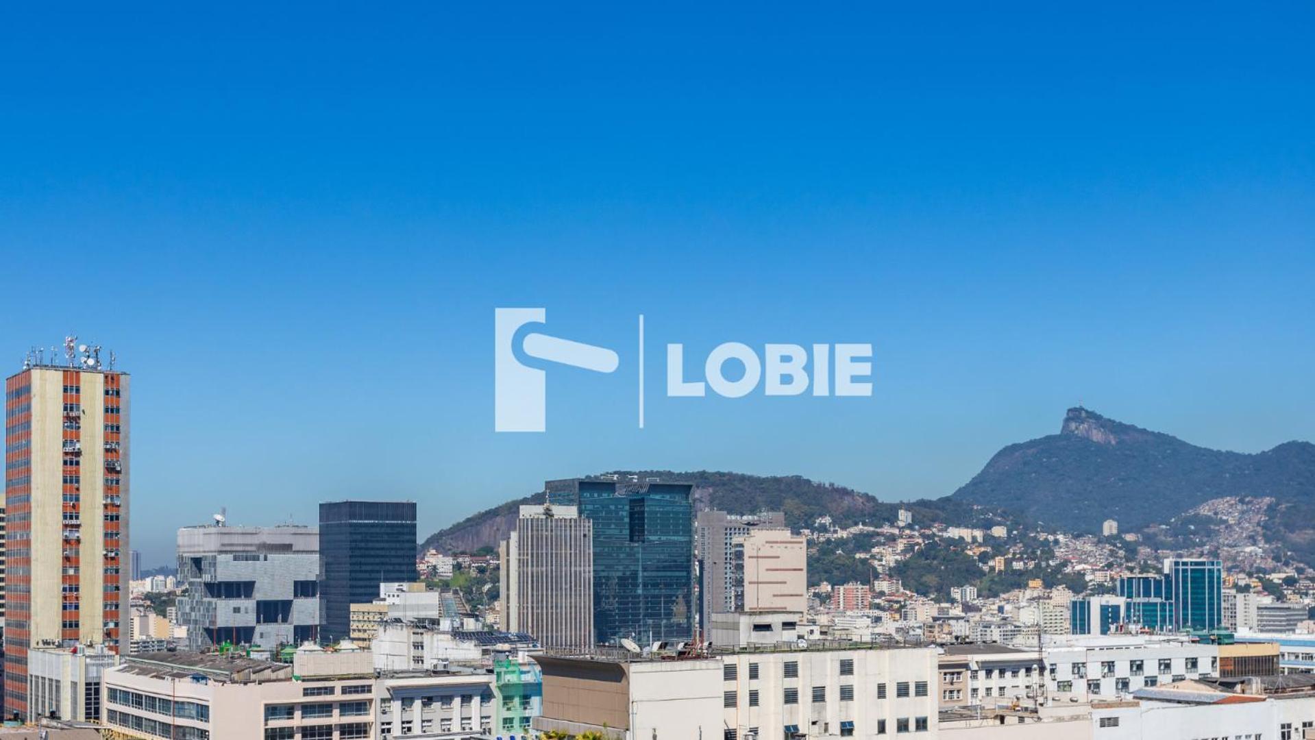 Lobie Skylux Apartment