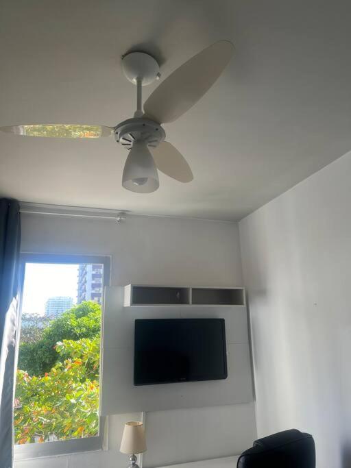 Apartment Apartamento Na Barra Da Tijuca 2 Quartos Com Ar Condicionado *