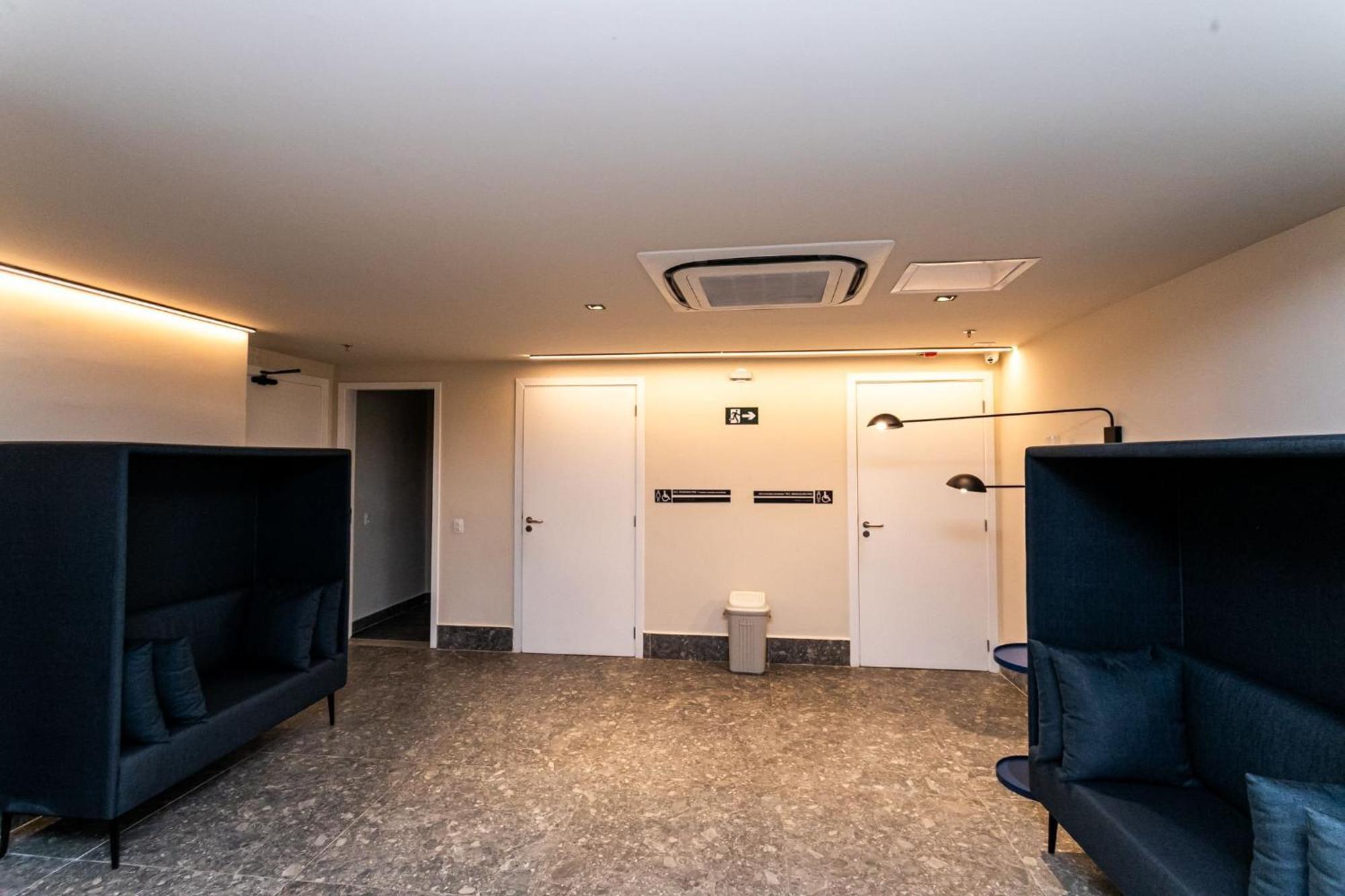 Apartamento Com Workstation No Centro | Sd 80/1004 *