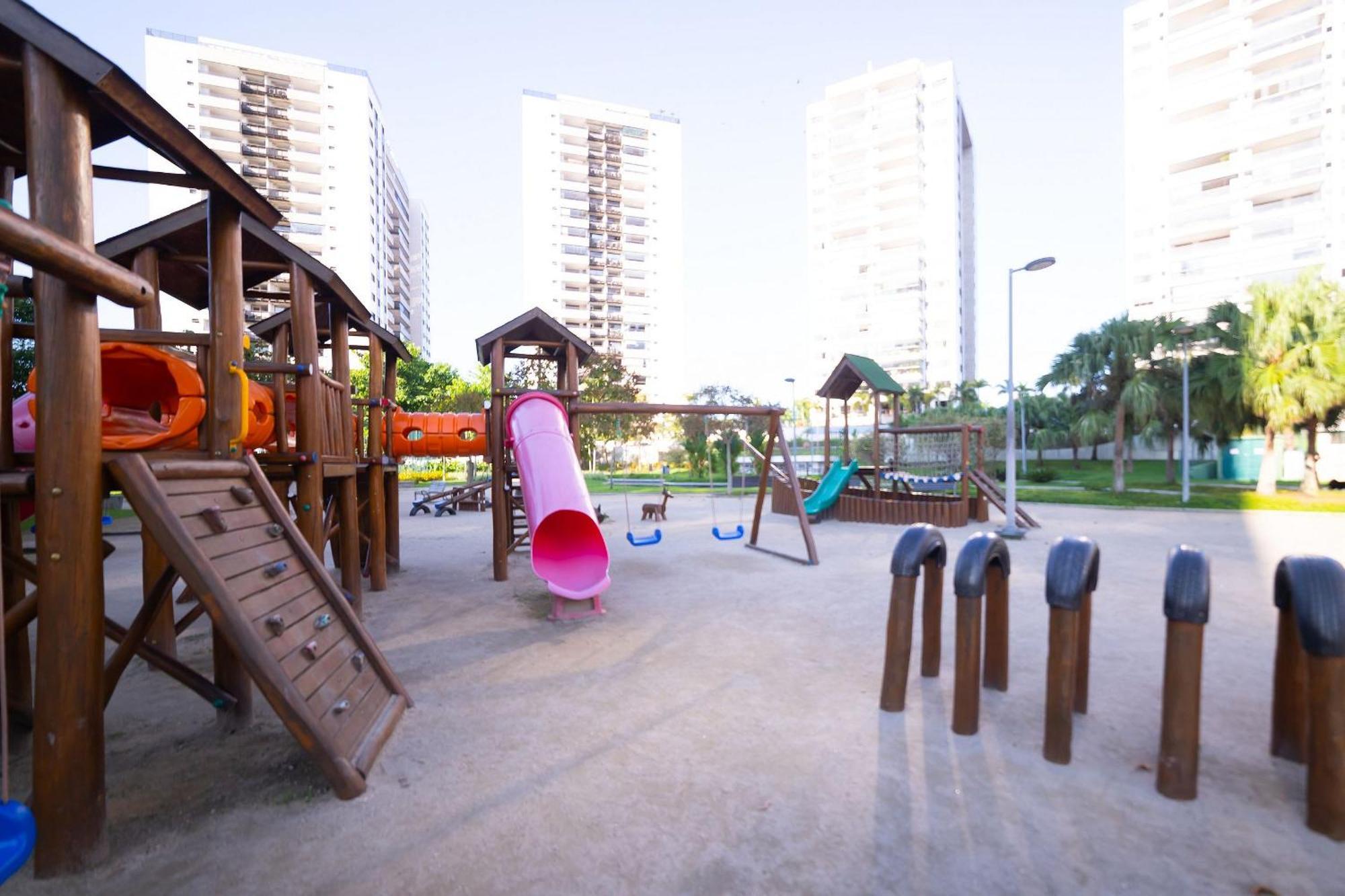Completo Em Ilha Pura Ao Lado Do Rio Centro E Parque Dos Atletas Apartamento