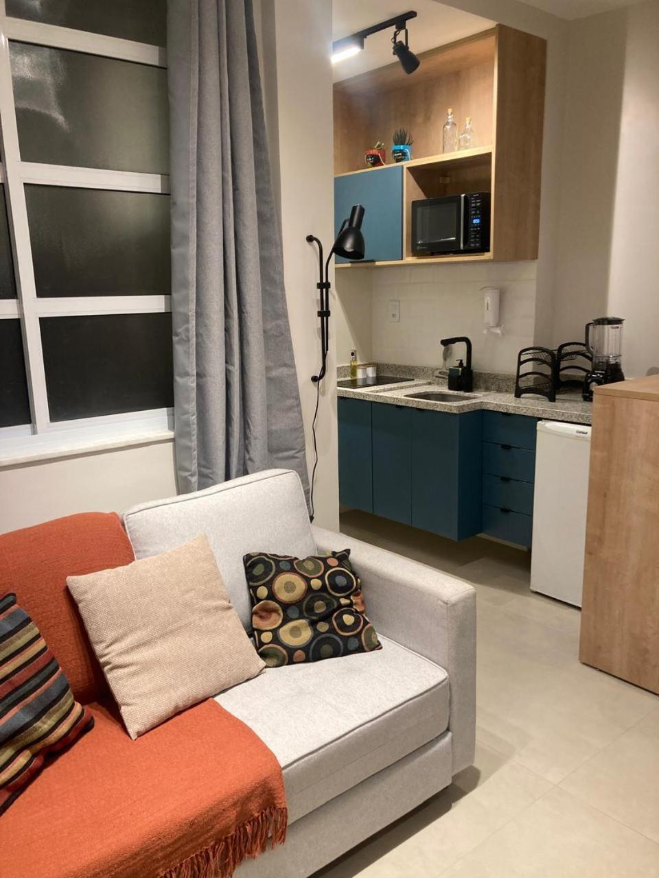 Copacabana Sala E Na Quadra Da Praia, Posto 6, Brasil Apartamento