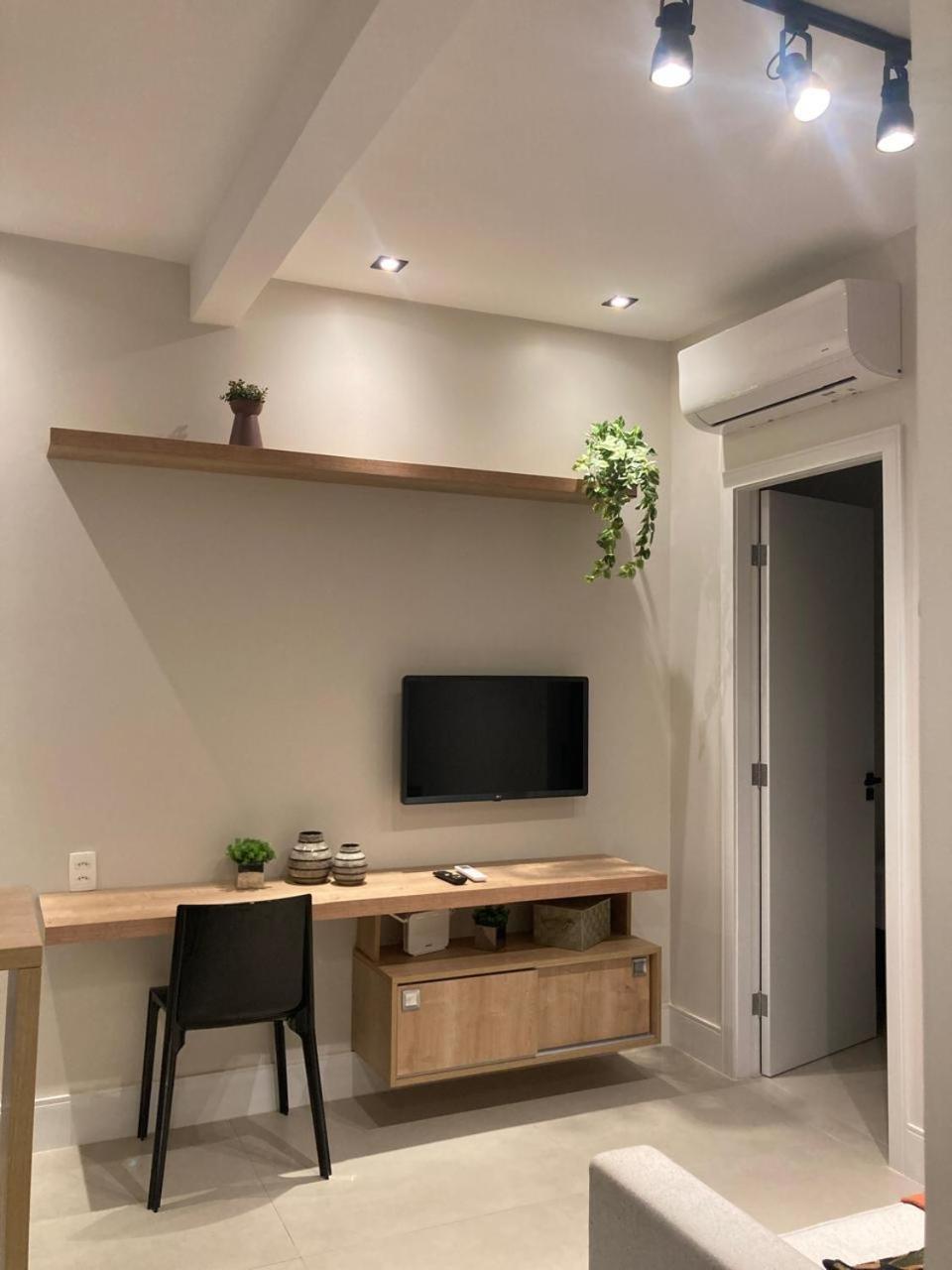 Copacabana Sala E Na Quadra Da Praia, Posto 6, Brasil Apartamento Rio de Janeiro