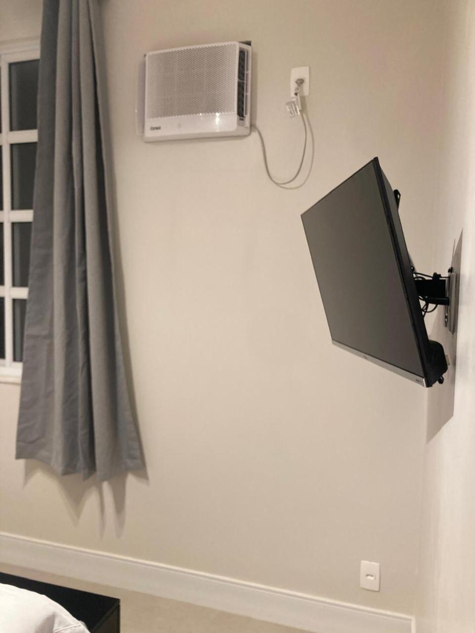 Apartamento Copacabana Sala E Na Quadra Da Praia, Posto 6, Brasil Rio de Janeiro
