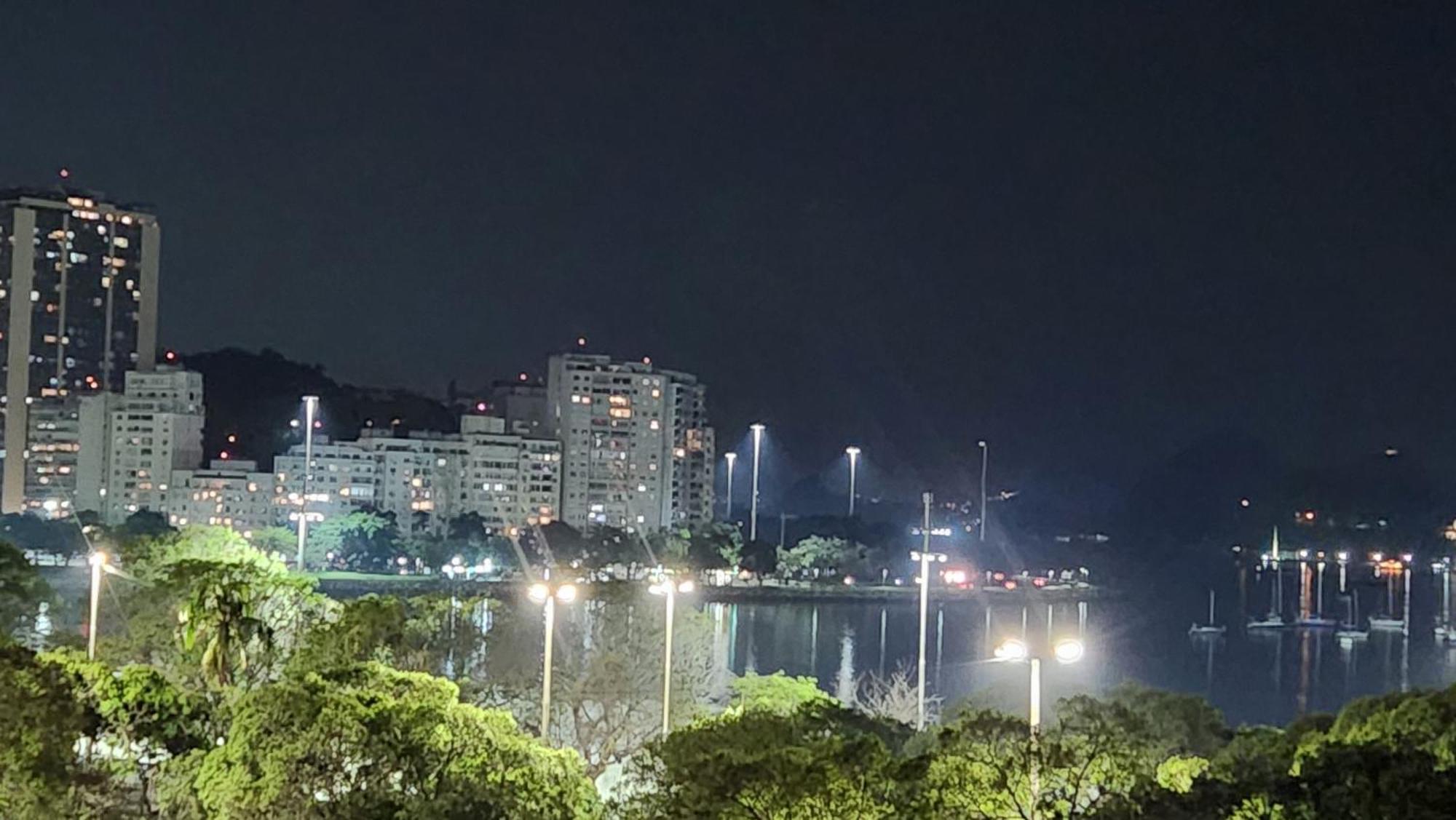 Apartamento Em Frente A - Conforto, Localizacao E Vista *