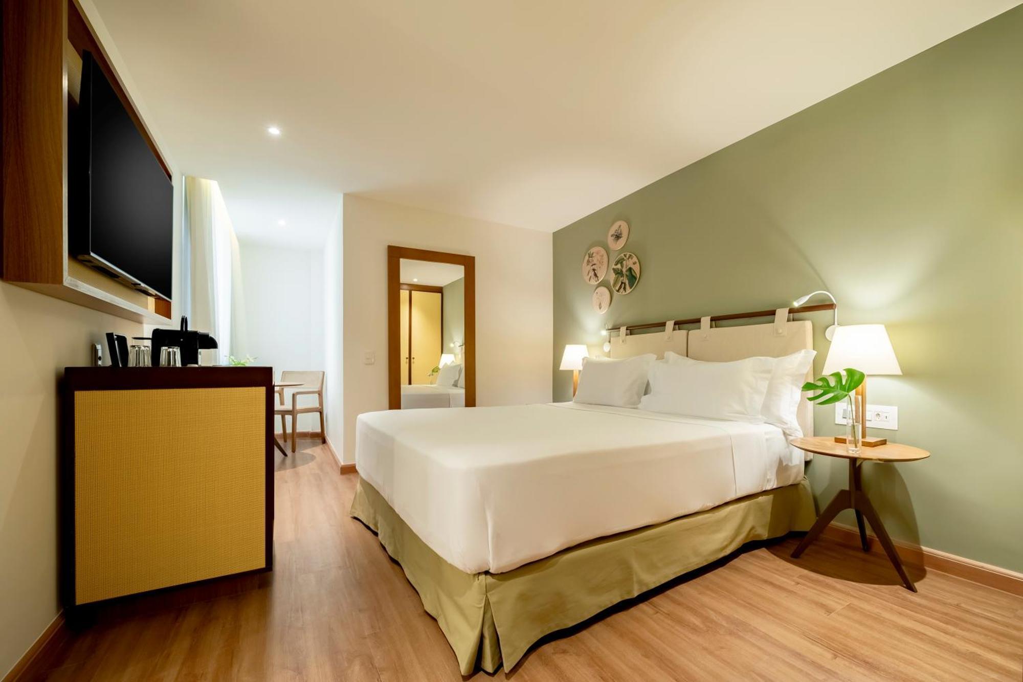 Grand Mercure Copacabana 5*