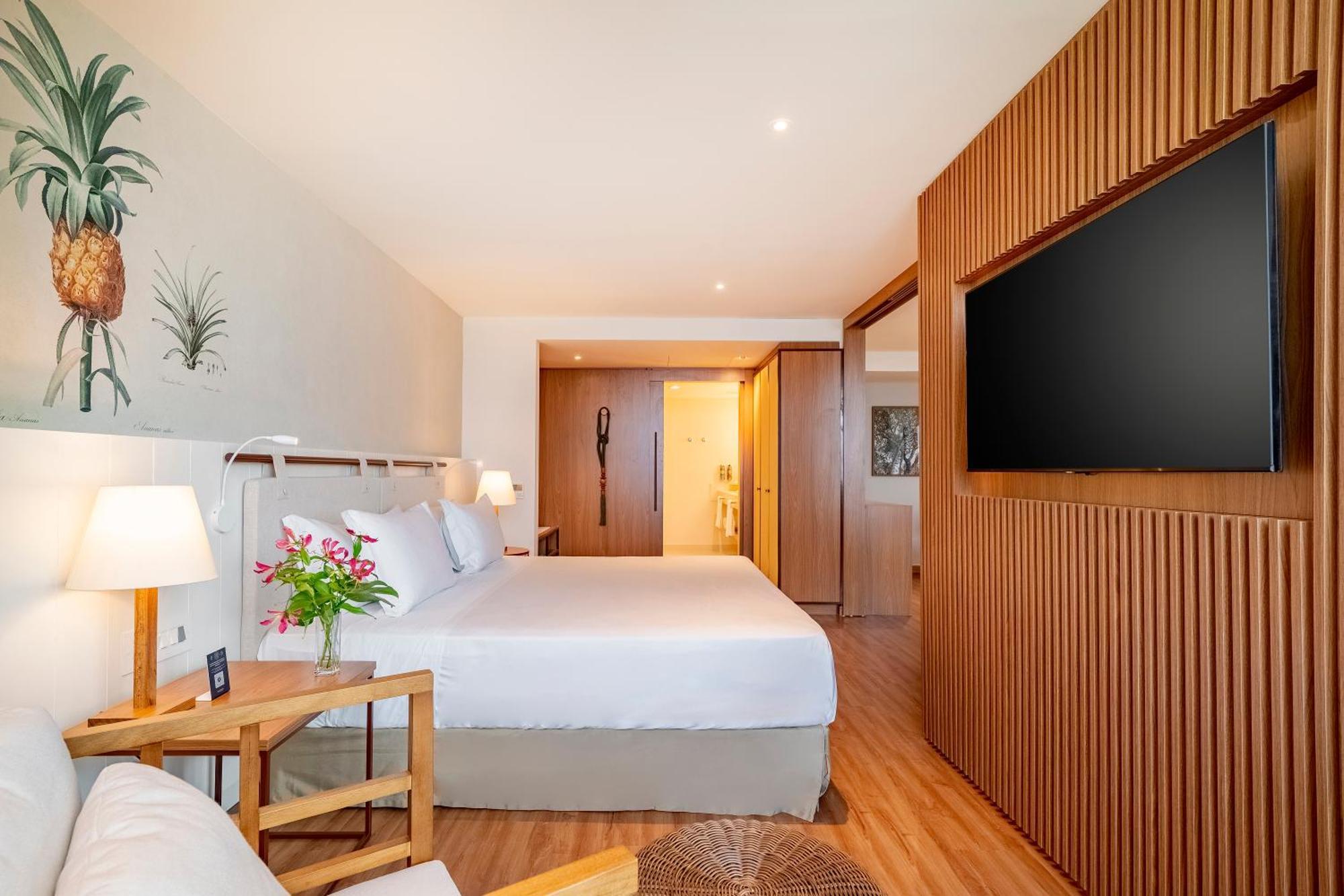 Grand Mercure Copacabana Hotel 5*