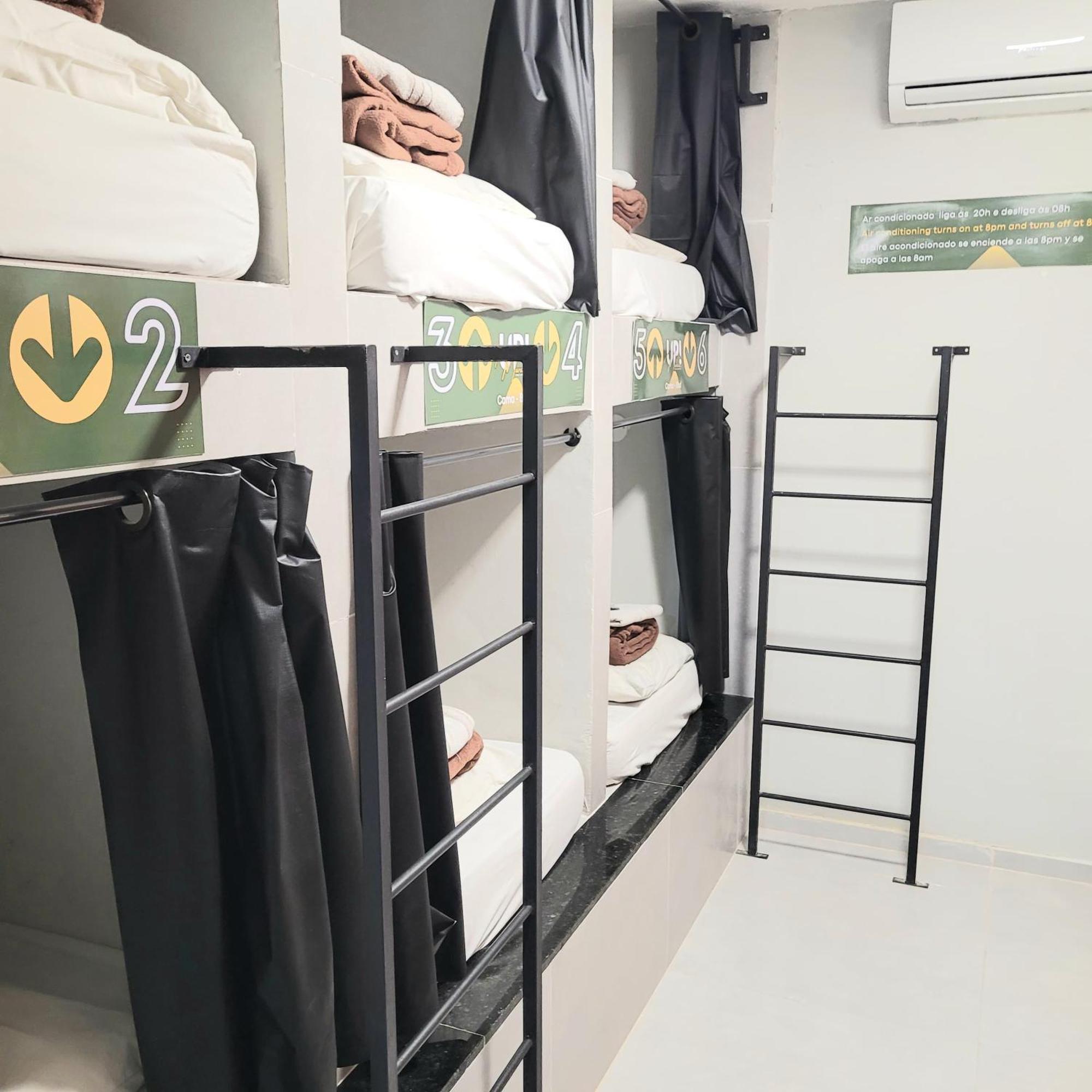 Maraca Hostel *