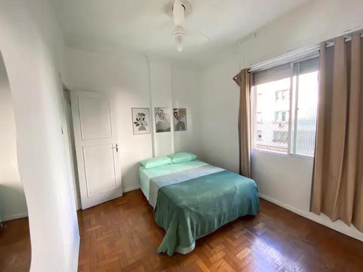 Apartamento Espacoso E Bem Localizado Em Copanema