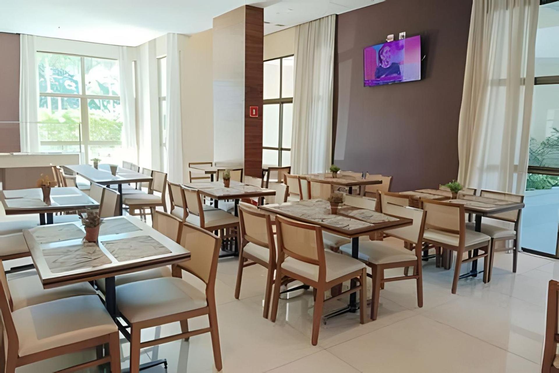 Flat Confortavel Com Piscina Proximo Ao Riocentro Projac Farmasi Arena Barra Da Tijuca