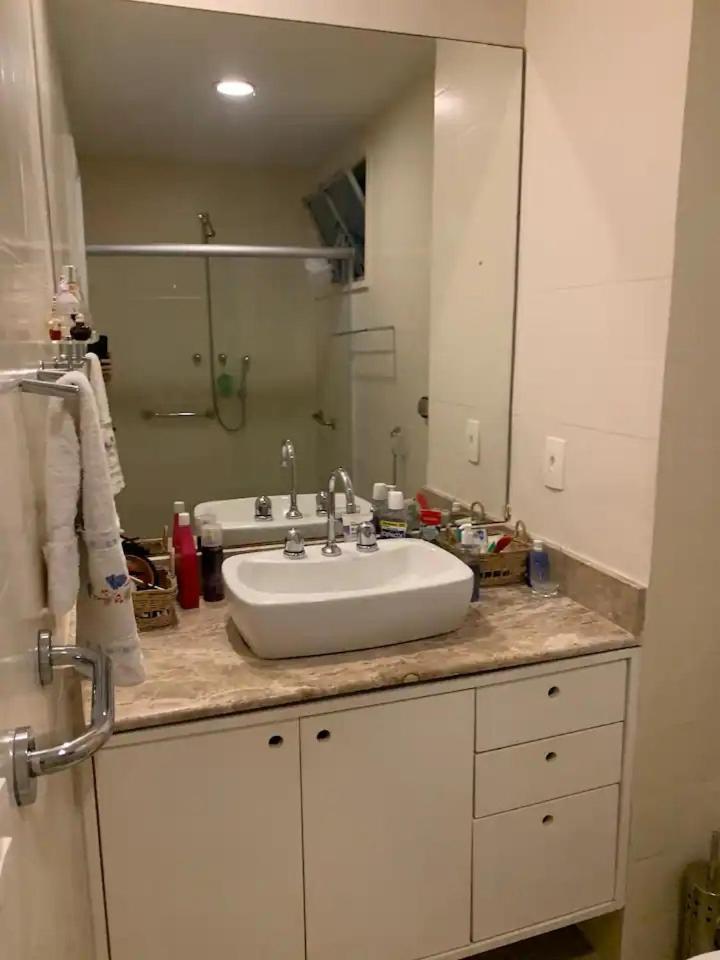 2 Quartos, 1 , Leblon Apartamento *