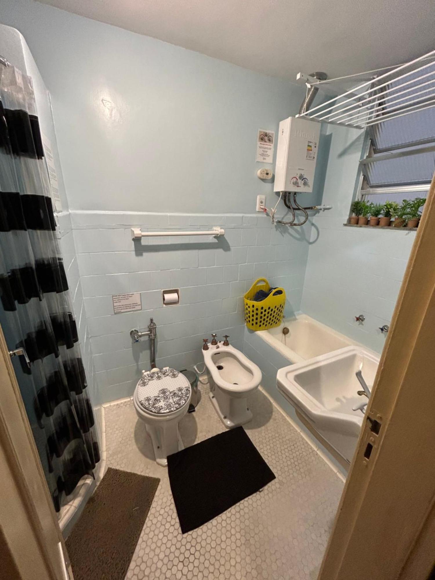 Apartment Pe Na Areia Na Quadra Copacabana Localizacao Rio Wifi 100mb