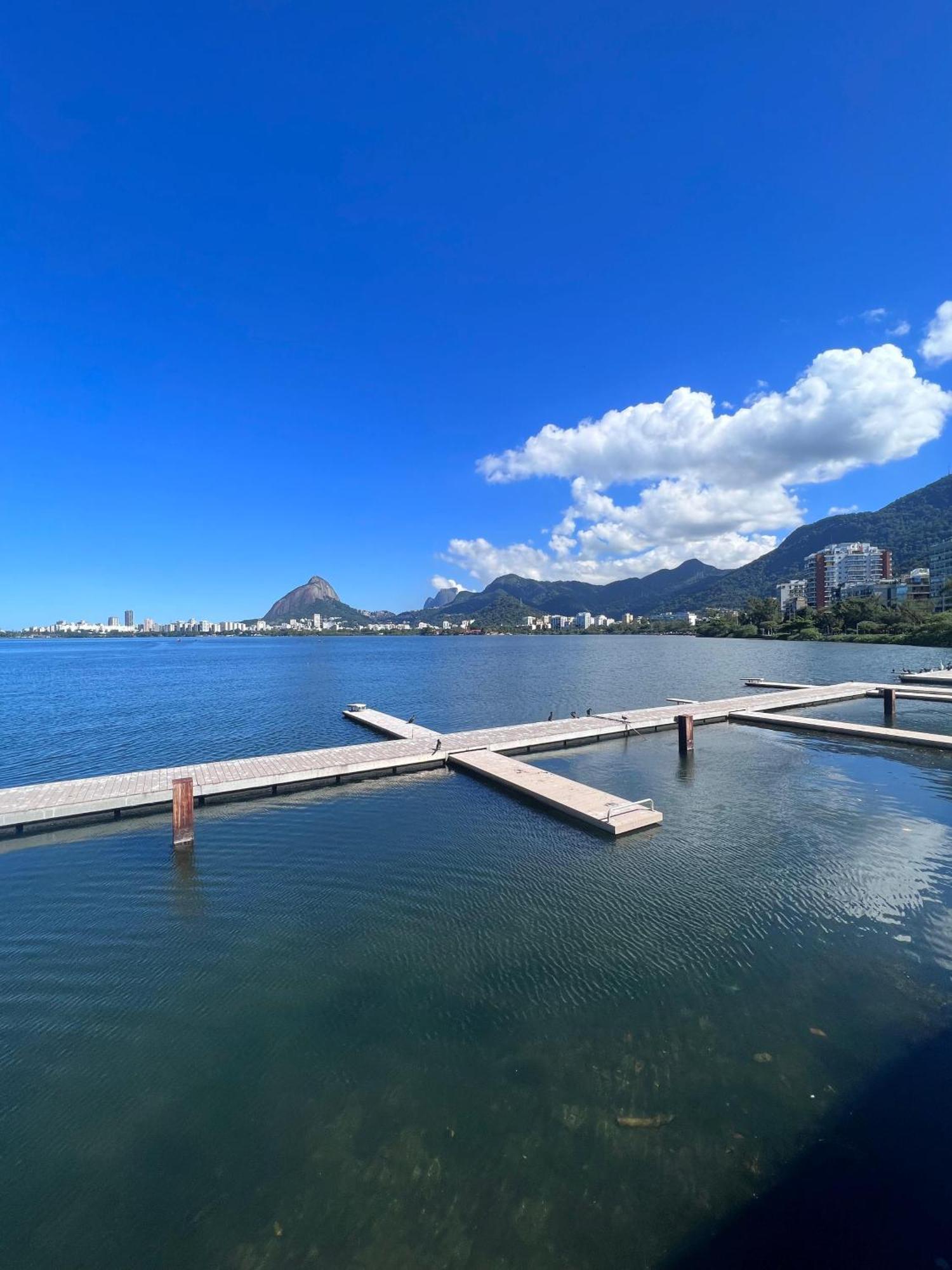Tranquilidade Na Lagoa *