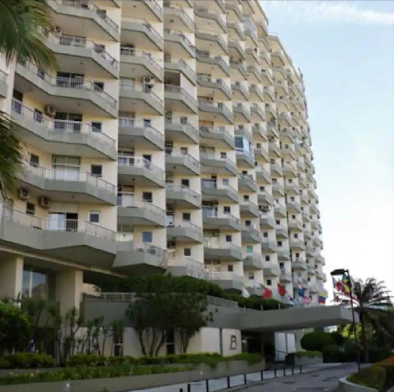Apartamento Barra Da Tijuca Em Frente A