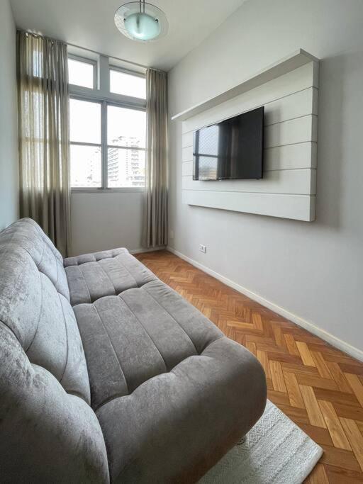 Apartment Leblon 200m Da *