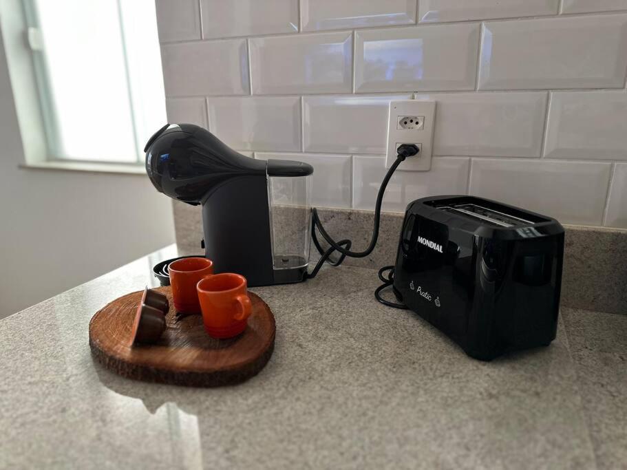 Studio Com Espaco De Trabalho E Ar Condicionado * Rio de Janeiro