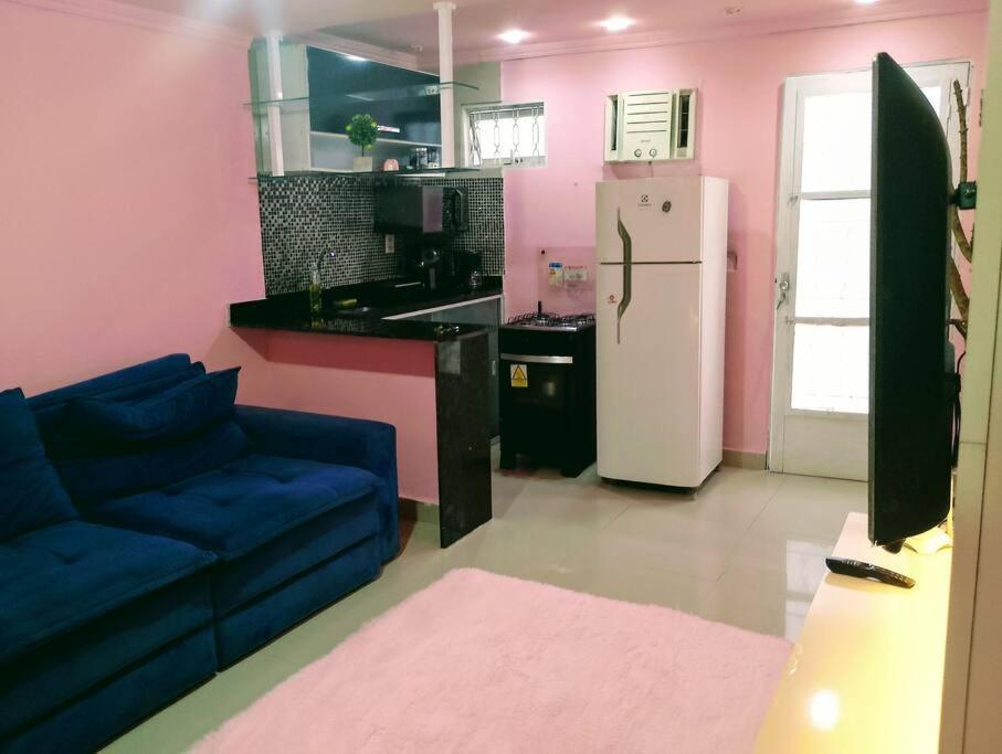 Casa Rosa A Uma Quadra Da Praia Apartment