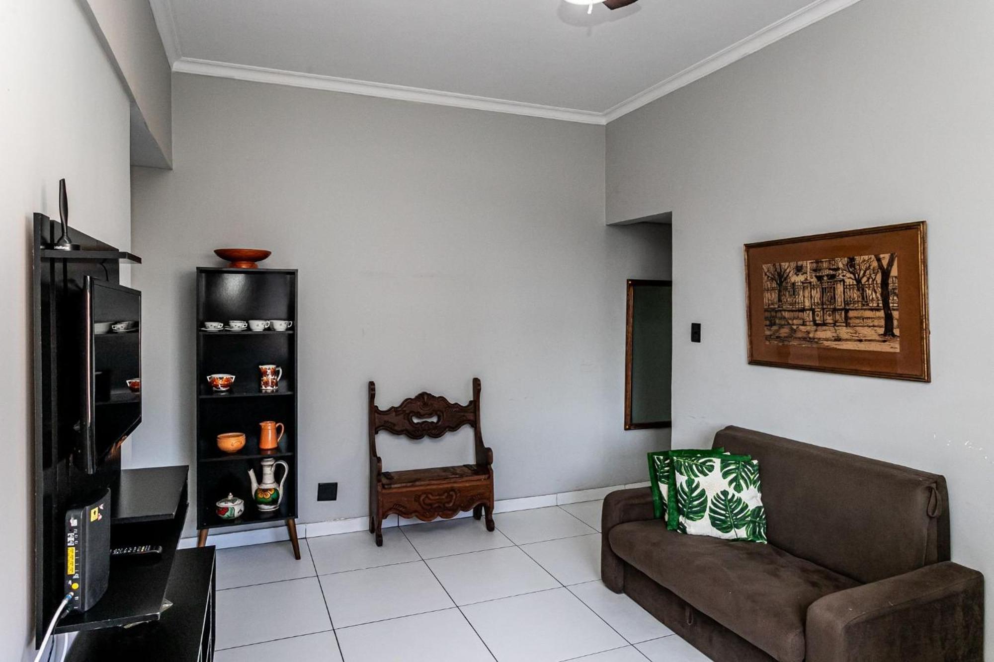 Apartamento Meu Apê Em Copabana - Charme, E Exclusividade *