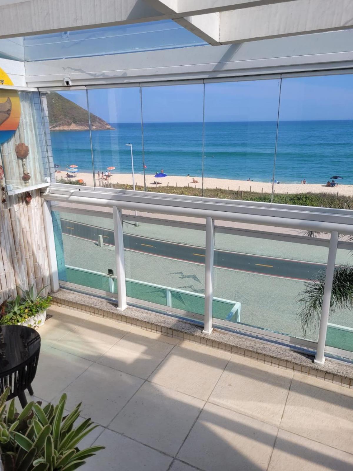 Frente Mar- Apto Pe Na Areia Com Charme E Conforto Apartment Rio de Janeiro
