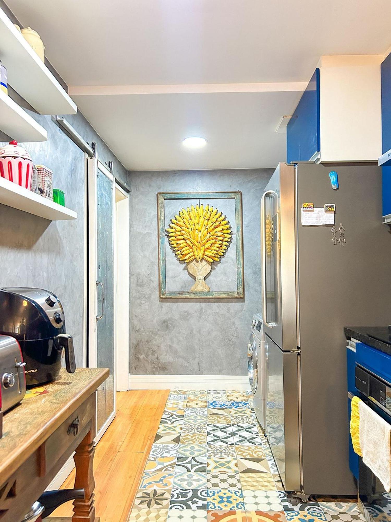 Luxuoso Apartamento De 3 Quartos Com Vaga No Leblon *