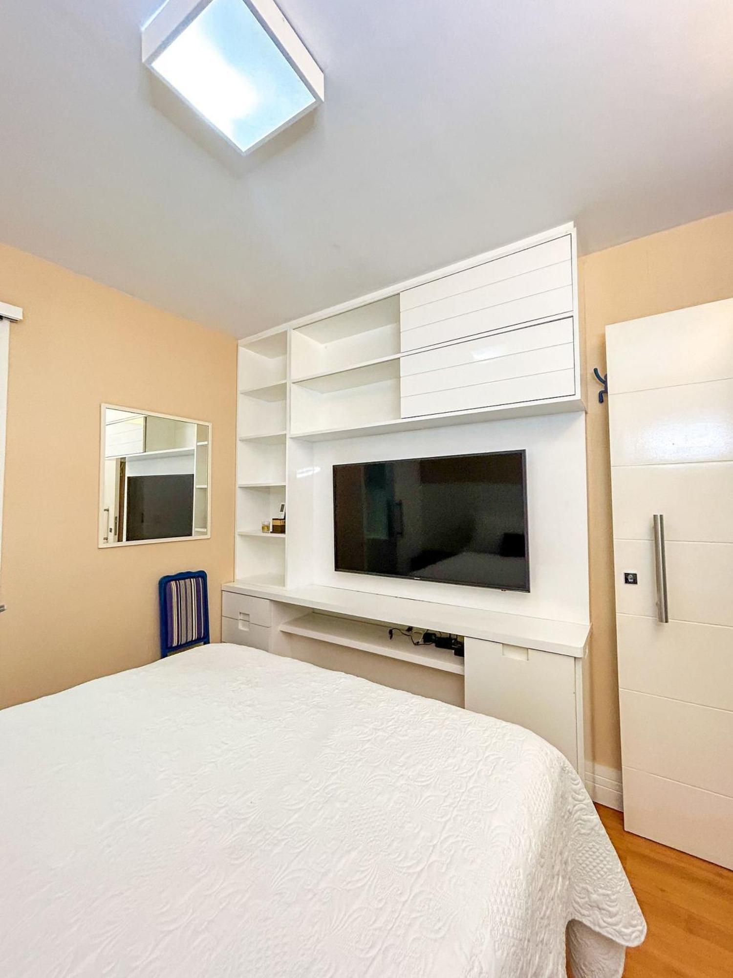 Luxuoso Apartamento De 3 Quartos Com Vaga No Leblon * Rio de Janeiro